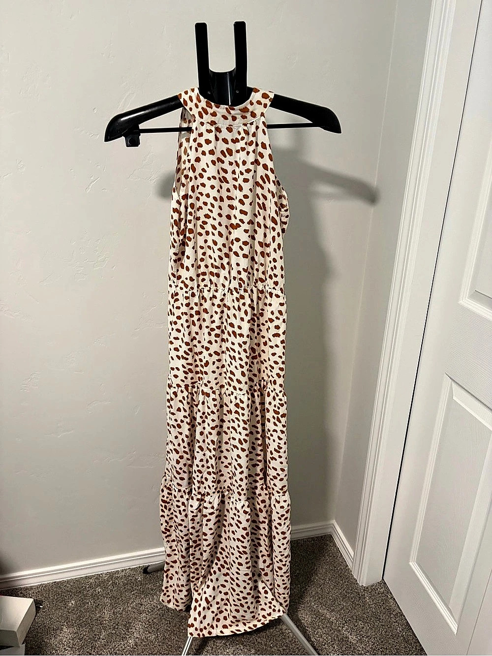 Animal Print Maxi Dress in White & Orange Like New Size medium